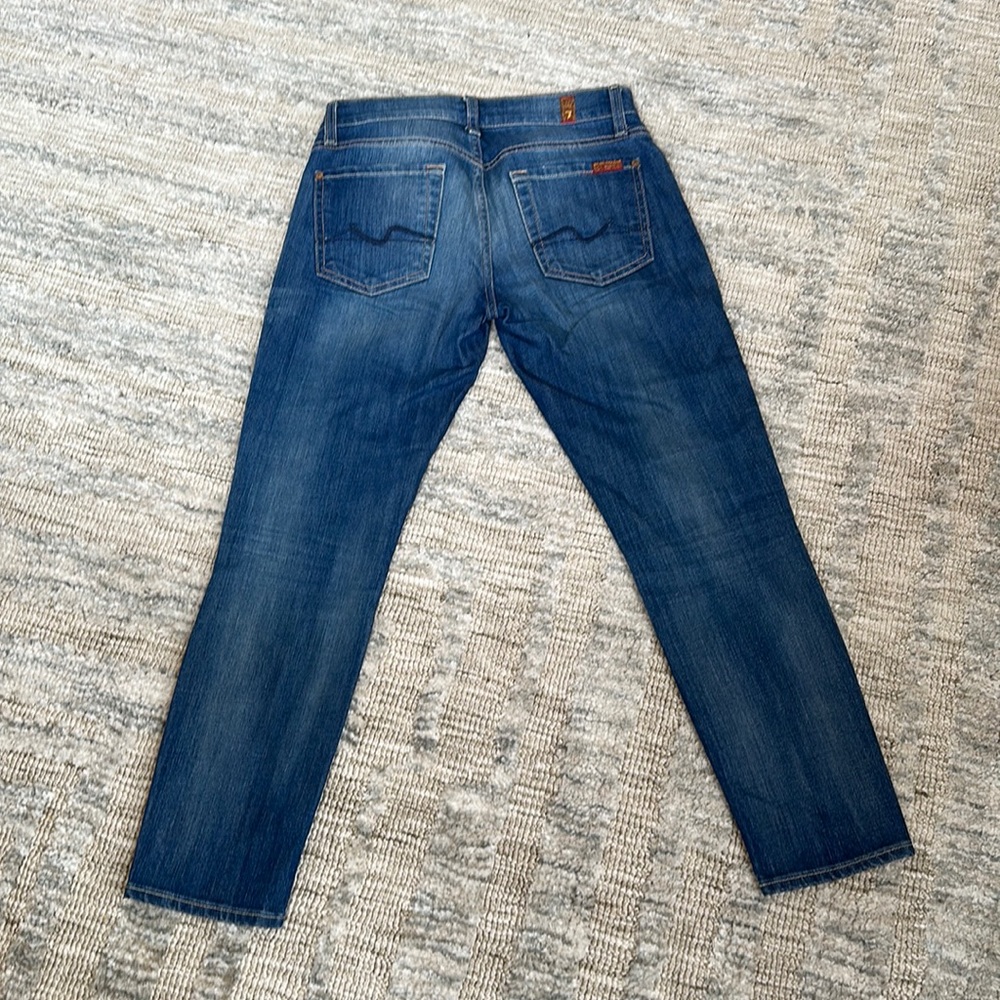 7 For All Mankind Crop Roxanne Jeans. Size 24. New without tags.